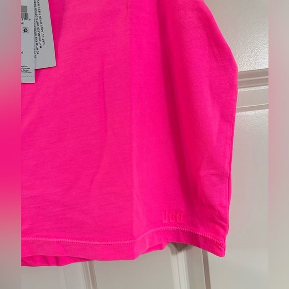 UGG Muscle Tank SOLD - Picture 2 of 4